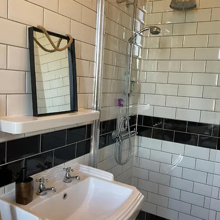 Le Bourg 3* Asnieres-en-Bessin