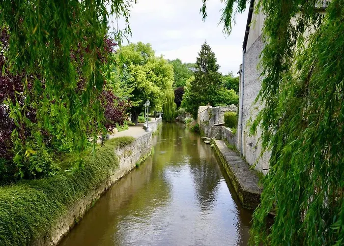 Le Bourg Bed and breakfast 3*