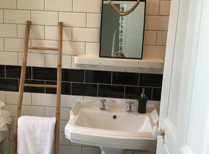 Le Bourg Bed and breakfast Asnieres-en-Bessin