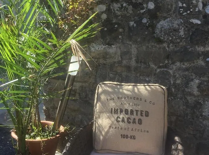 Le Bourg Bed and breakfast 3*