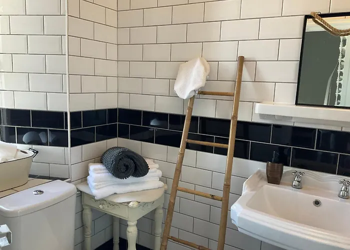 Le Bourg Bed and breakfast 3*