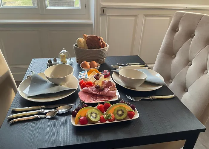 Le Bourg 3* Asnieres-en-Bessin